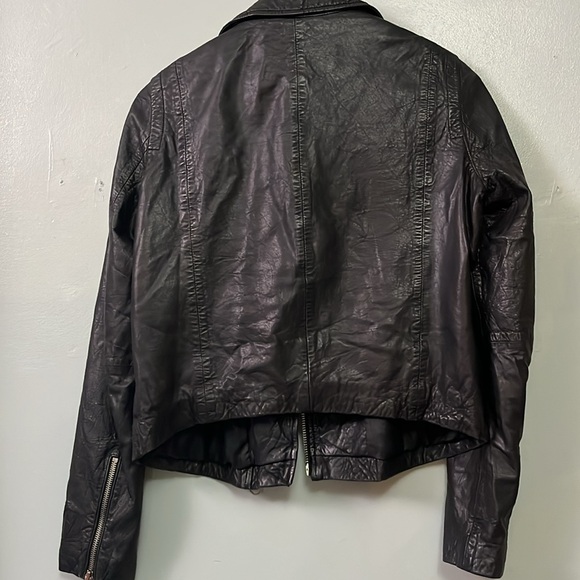 Madewell The Washed Leather Motorcycle Jacket in Trur Black size Medium - Picture 8 of 16